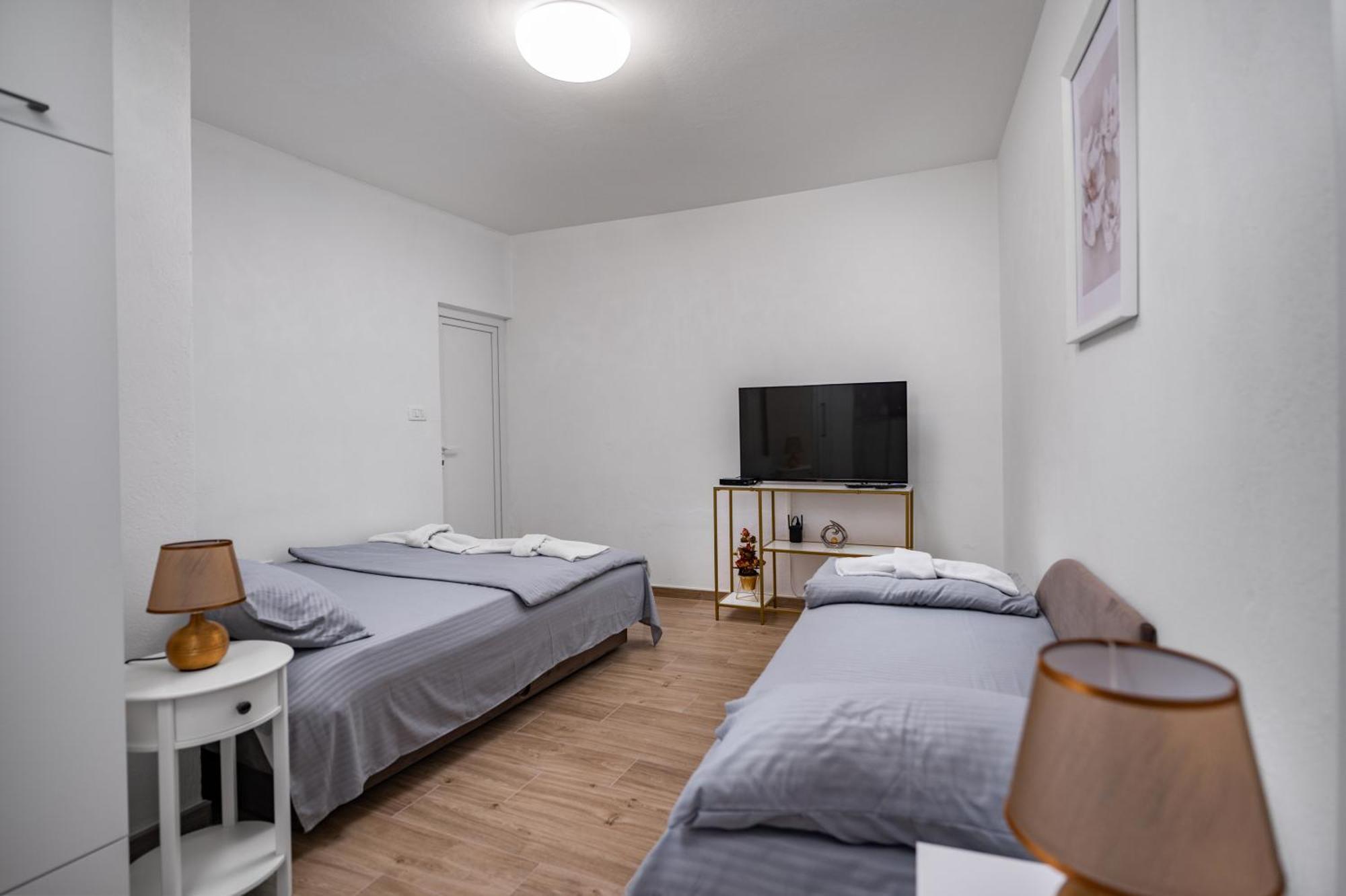 Apartmani Kaan Podgorica Extérieur photo
