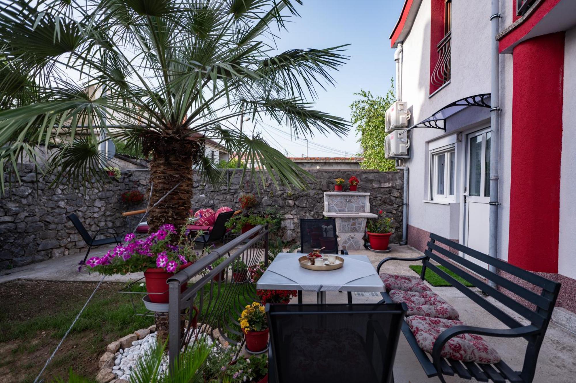 Apartmani Kaan Podgorica Extérieur photo