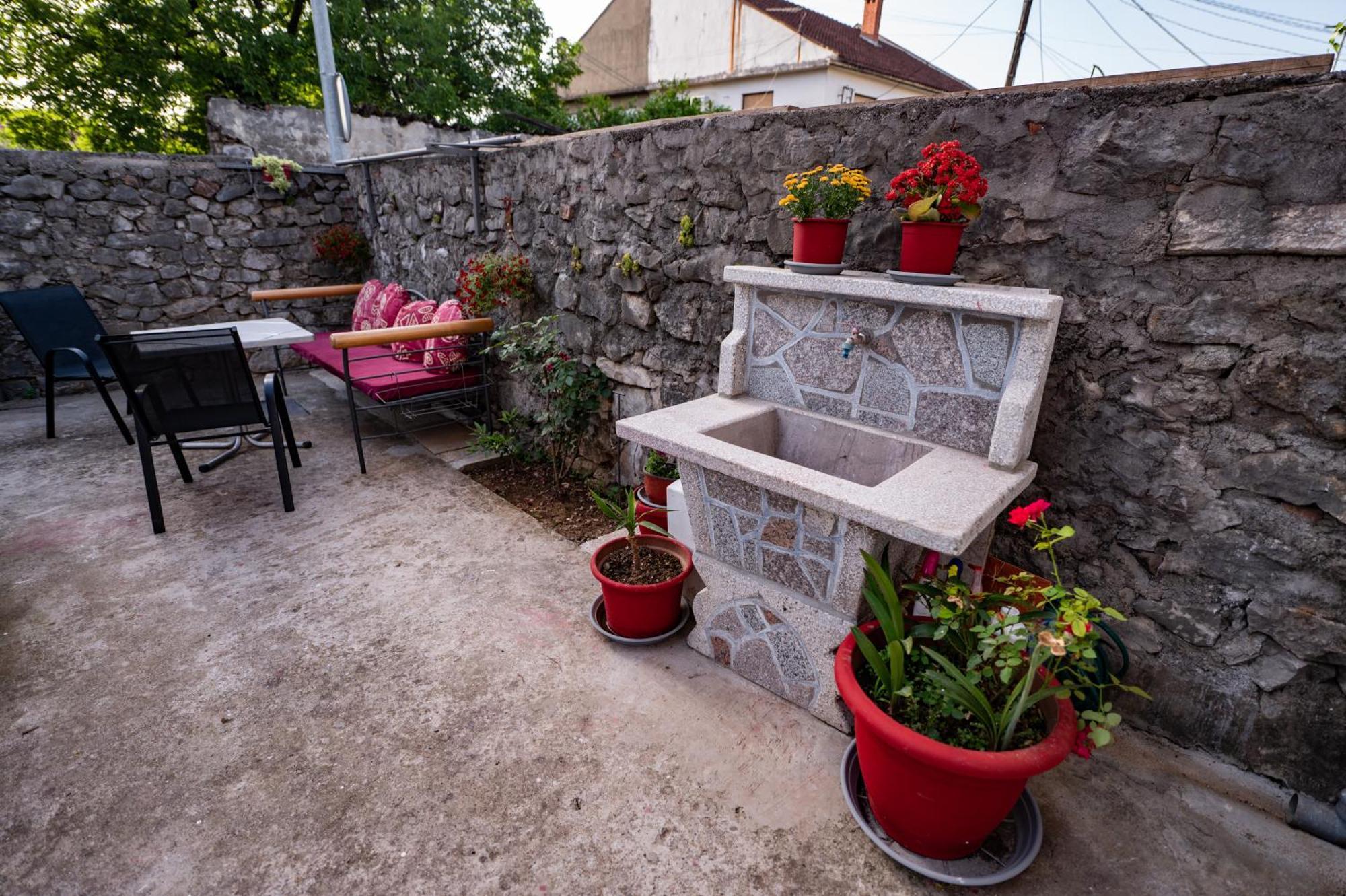Apartmani Kaan Podgorica Extérieur photo